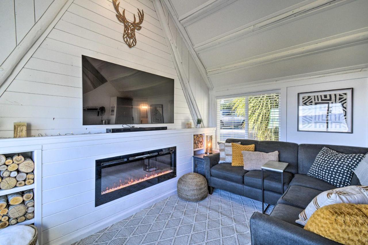 Puget Sound Cabin With Hot Tub And Water Views! Bremerton Exterior photo