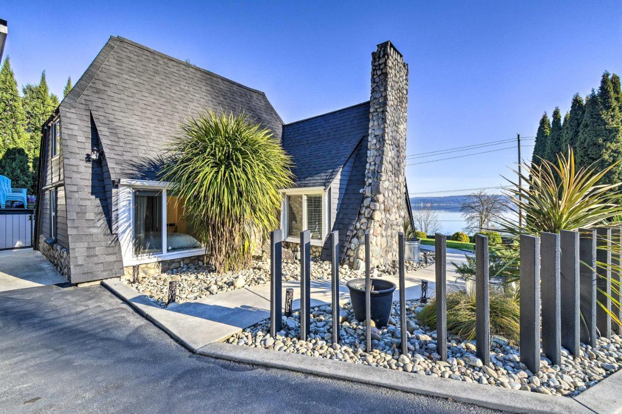 Puget Sound Cabin With Hot Tub And Water Views! Bremerton Exterior photo