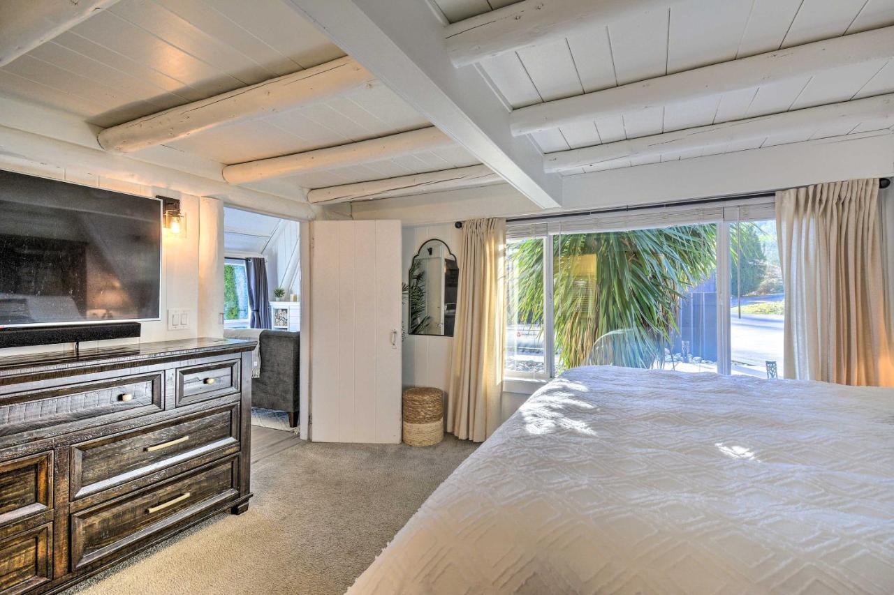 Puget Sound Cabin With Hot Tub And Water Views! Bremerton Exterior photo